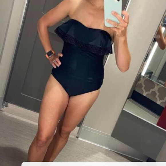 🖤KONA SOL🖤CROCHET FLOUNCE CLASSIC CROCHET STRAPLESS SWIMSUIT🖤 - Picture 5 of 10